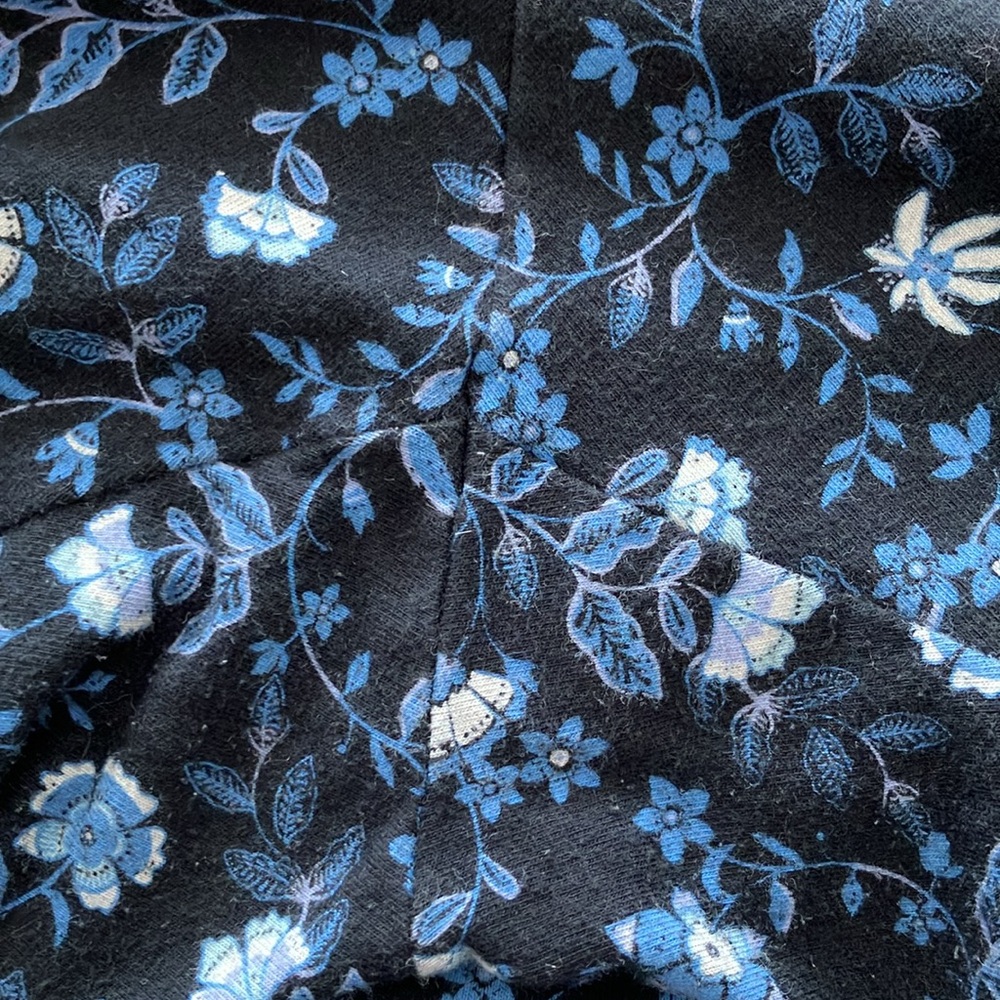 Old Navy Large Navy Royal Blue Silver & White Floral Full Length Leggings - Picture 4 of 4